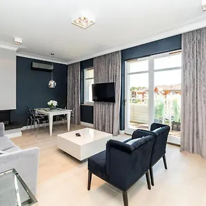 Apartament Black Pearl - Neptun Park By Oneapartments, Gdańsk